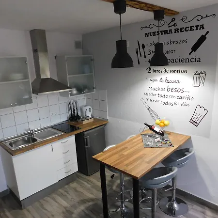 아파트 Las Lomas Studio *